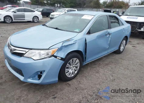 2012 Toyota Camry Le z USA, uszkodzony, nr VIN 4T1BF1FK6CU607180